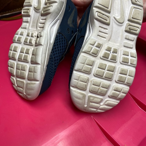 Nike used toddler size 6c blue/orange sneakers - Picture 11 of 12